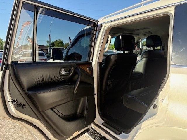 Infiniti QX80 4WD 4dr 2014