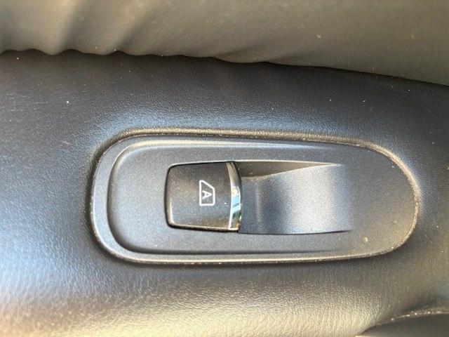 Infiniti QX80 4WD 4dr 2014