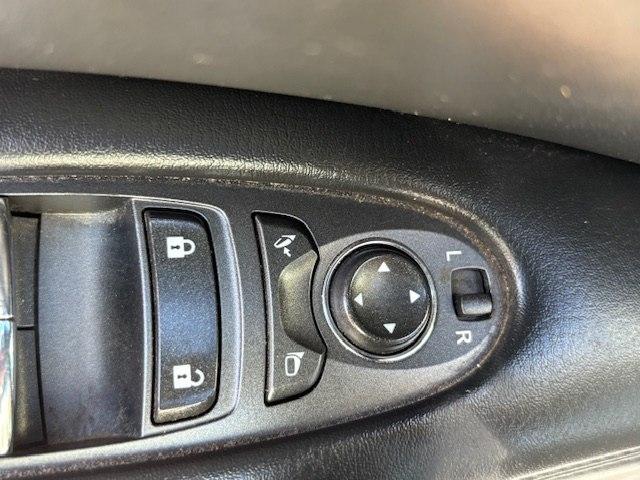 Infiniti QX80 4WD 4dr 2014