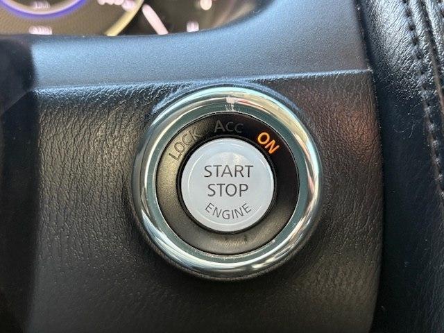 Infiniti QX80 4WD 4dr 2014