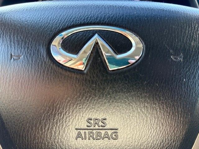 Infiniti QX80 4WD 4dr 2014