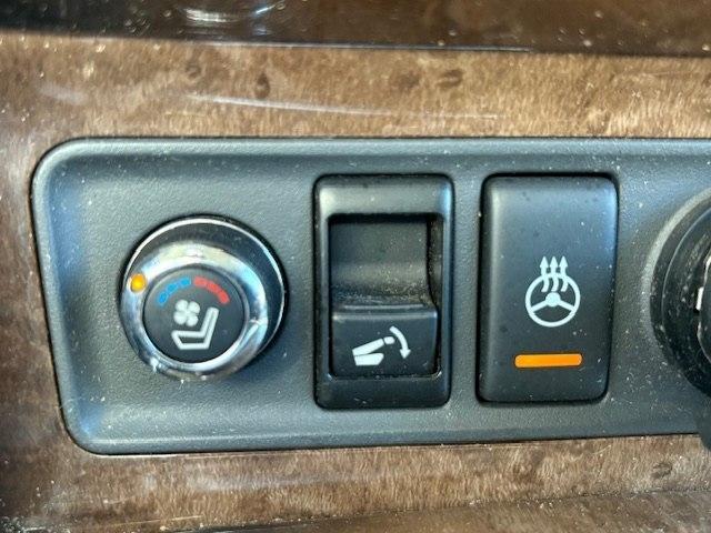 Infiniti QX80 4WD 4dr 2014