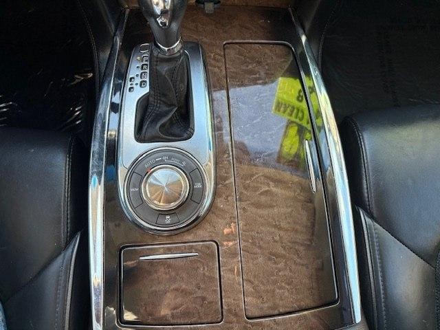 Infiniti QX80 4WD 4dr 2014