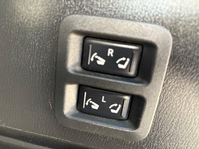 Infiniti QX80 4WD 4dr 2014