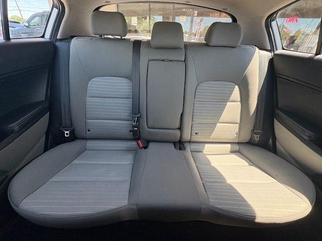 Kia Forte 5-Door 5dr HB Auto EX 2015