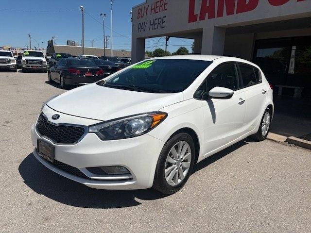 Kia Forte 5-Door 5dr HB Auto EX 2015