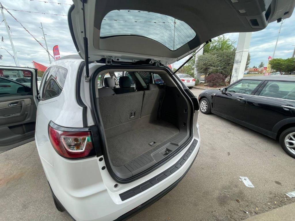 Chevrolet Traverse FWD 4dr LS w/1LS 2016