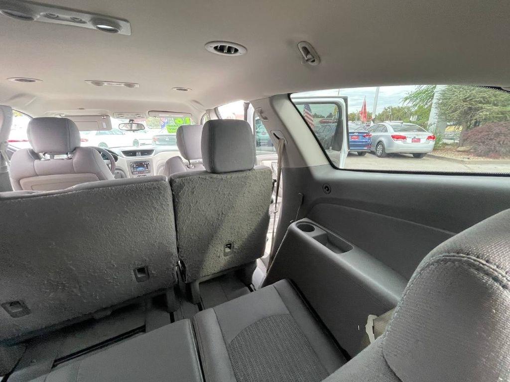 Chevrolet Traverse FWD 4dr LS w/1LS 2016
