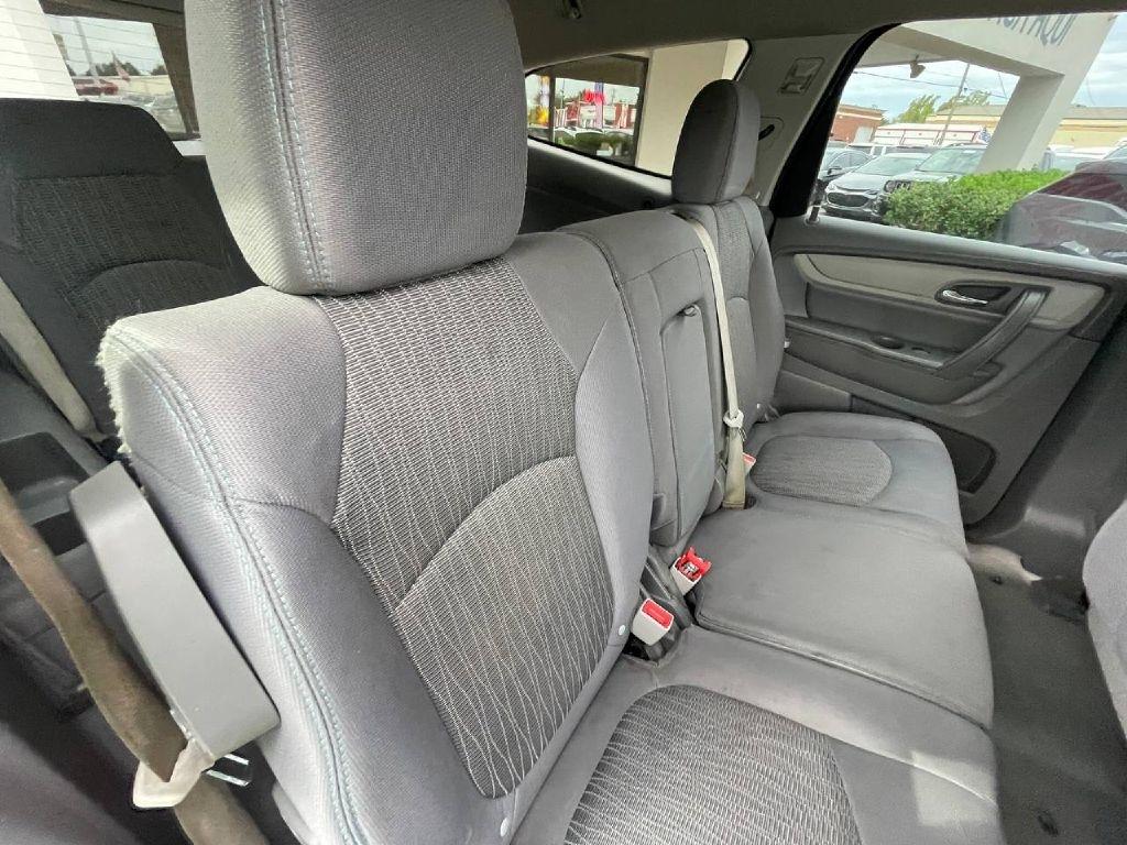 Chevrolet Traverse FWD 4dr LS w/1LS 2016