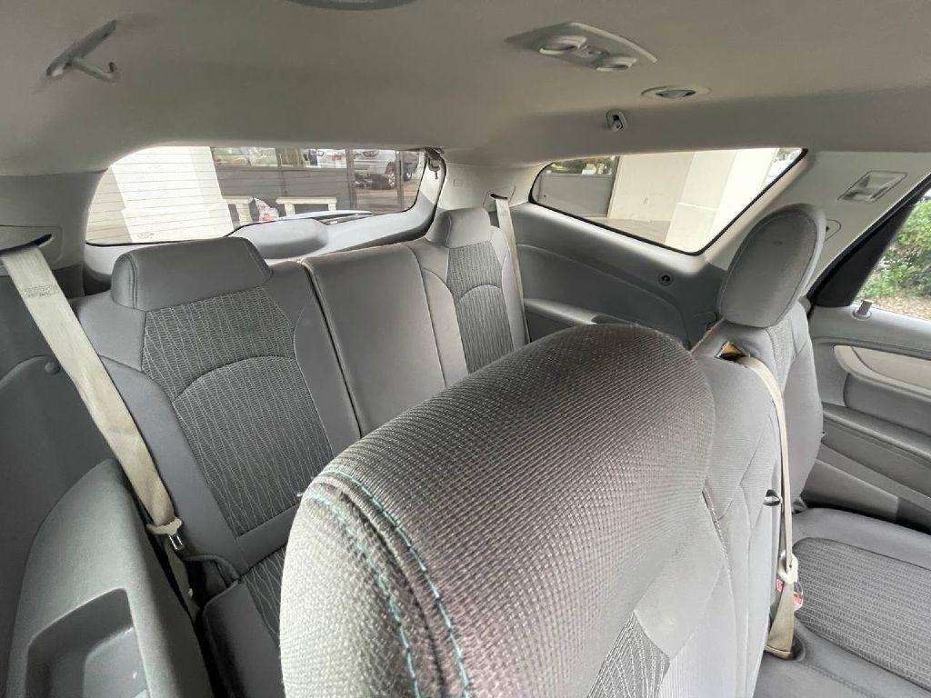 Chevrolet Traverse FWD 4dr LS w/1LS 2016