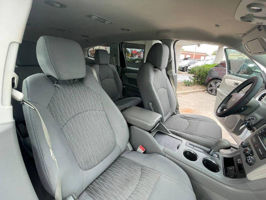 Chevrolet Traverse FWD 4dr LS w/1LS 2016