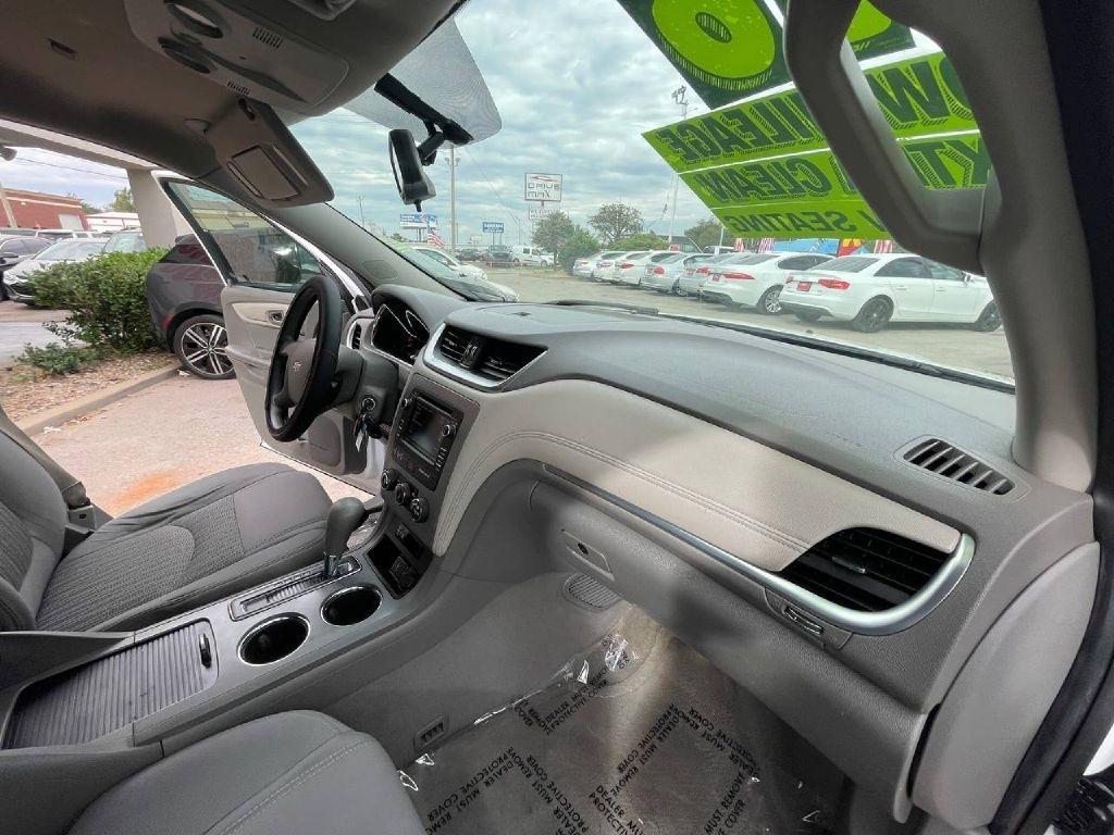 Chevrolet Traverse FWD 4dr LS w/1LS 2016