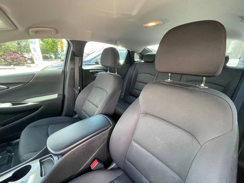 Chevrolet Malibu 4dr Sdn LS w/1LS 2017