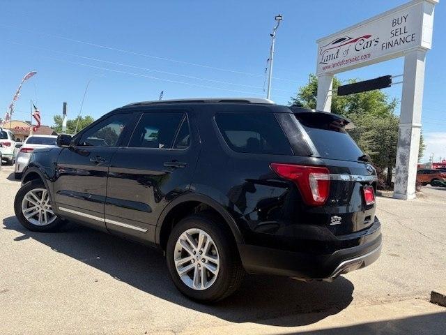 Ford Explorer XLT FWD 2017