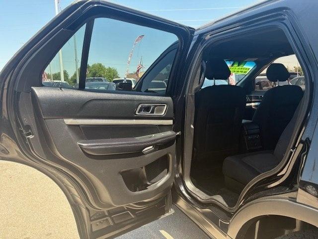 Ford Explorer XLT FWD 2017