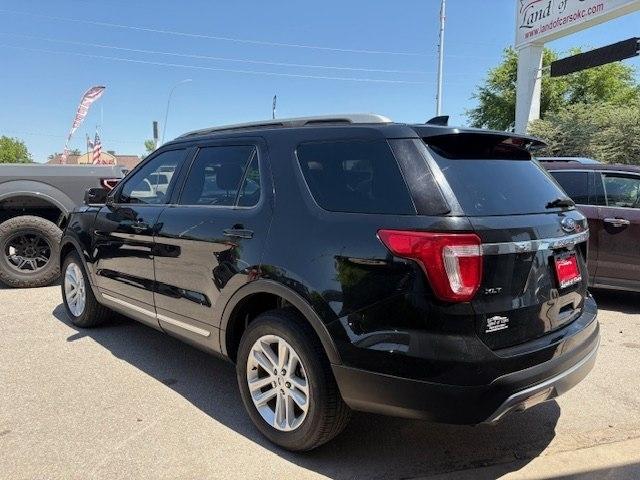 Ford Explorer XLT FWD 2017