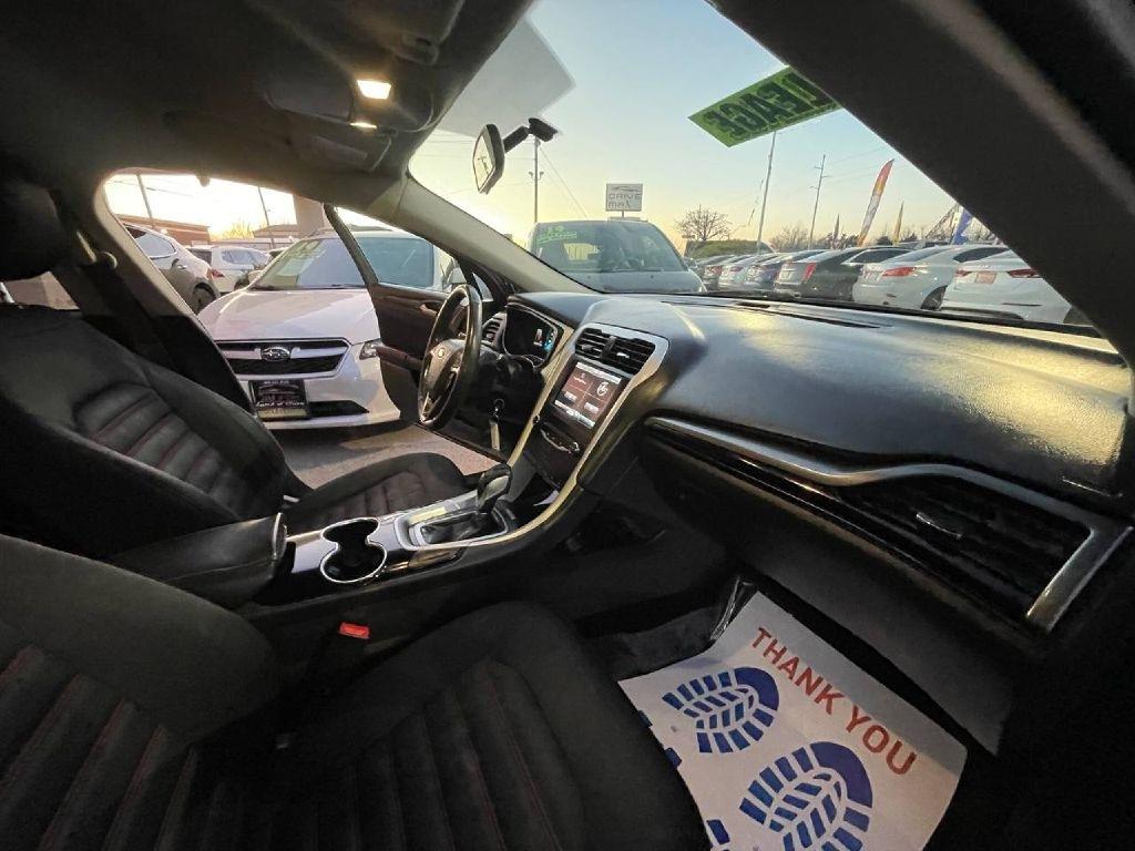 Ford Fusion 4dr Sdn SE FWD 2014