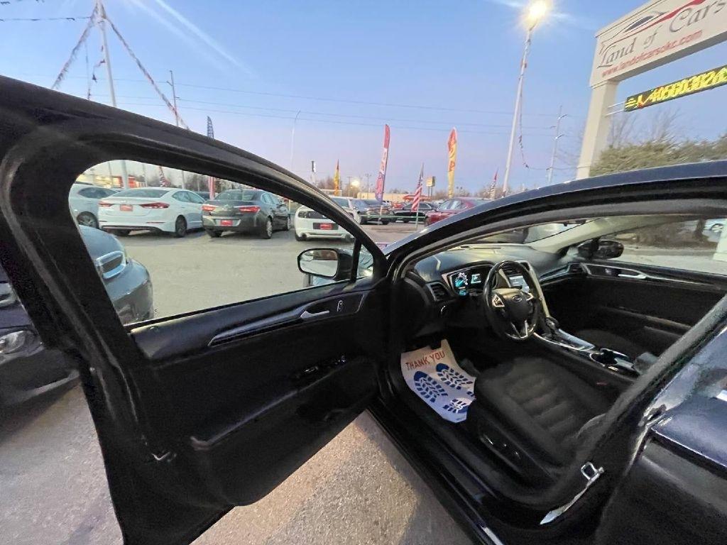Ford Fusion 4dr Sdn SE FWD 2014