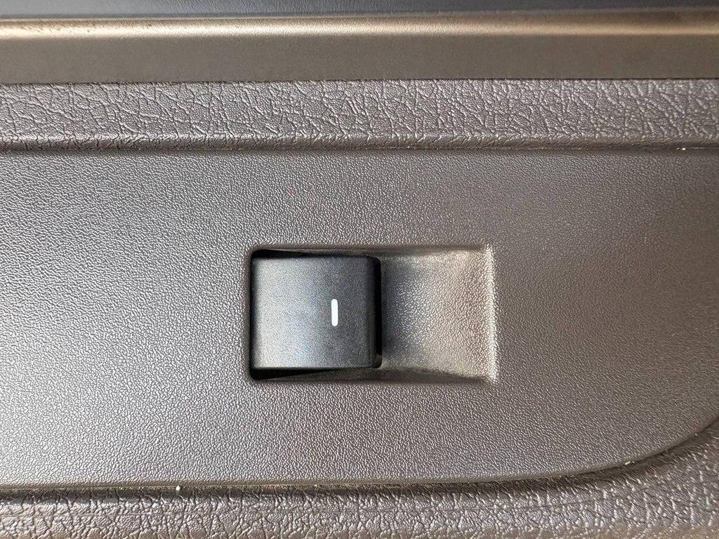 Ford F-150 4WD SuperCrew 145" Platinum 2013