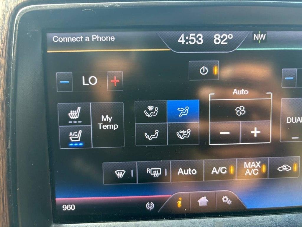 Ford F-150 4WD SuperCrew 145" Platinum 2013