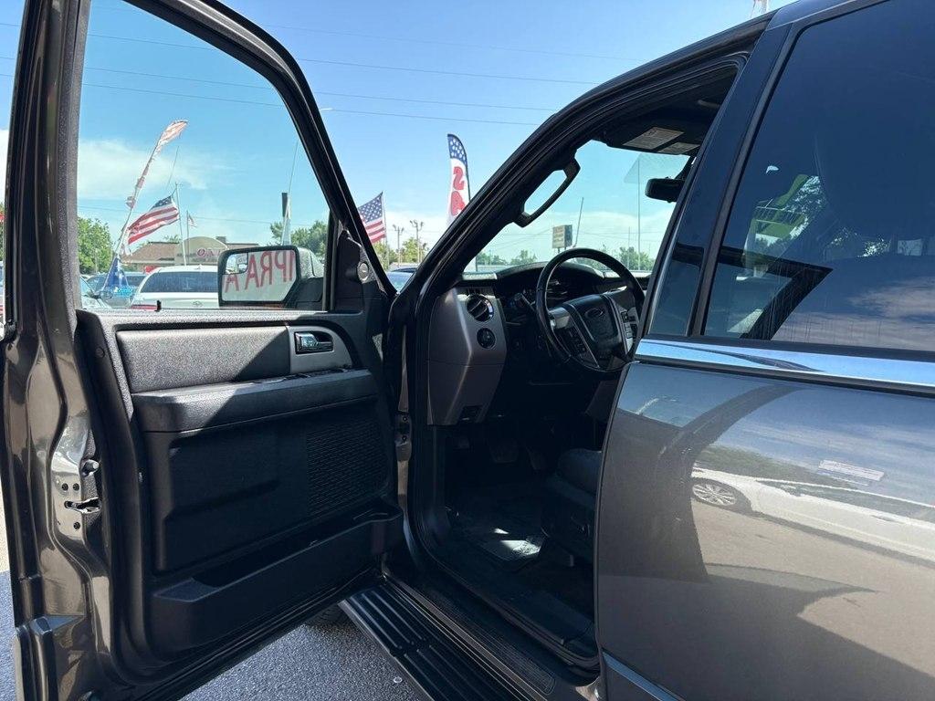 Ford Expedition 2WD 4dr Limited 2016