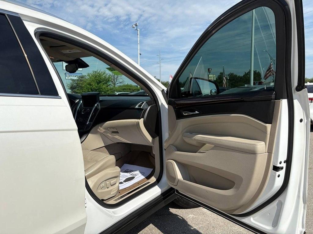 Cadillac SRX FWD 4dr Performance Collection 2010
