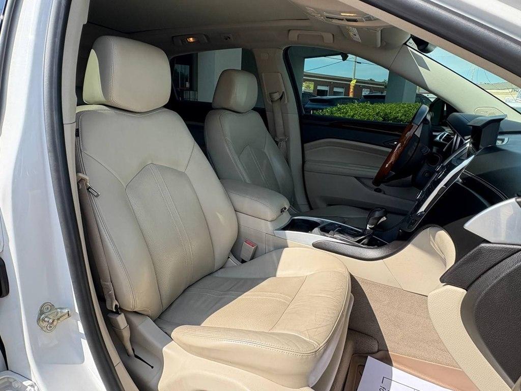 Cadillac SRX FWD 4dr Performance Collection 2010