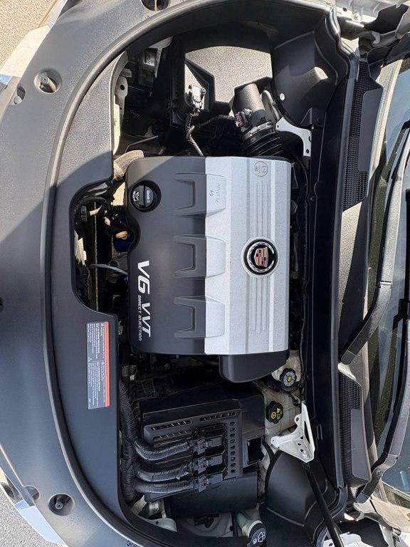 Cadillac SRX FWD 4dr Performance Collection 2010