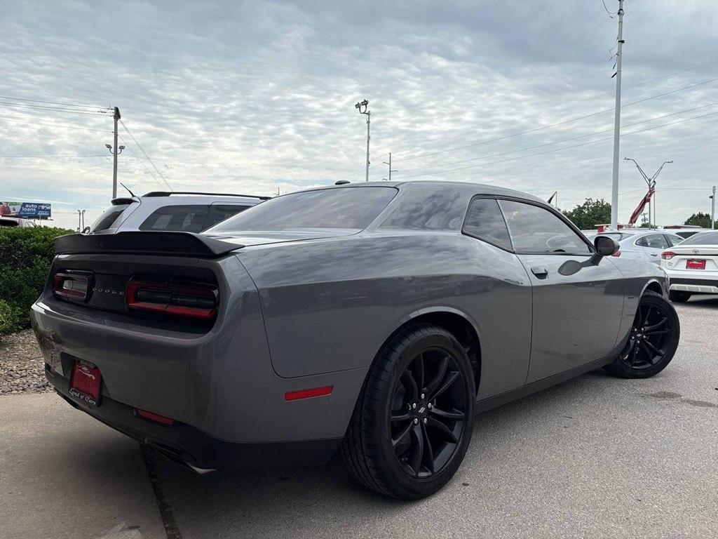 Dodge Challenger R/T RWD 2018
