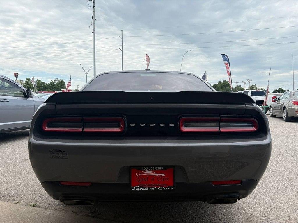 Dodge Challenger R/T RWD 2018