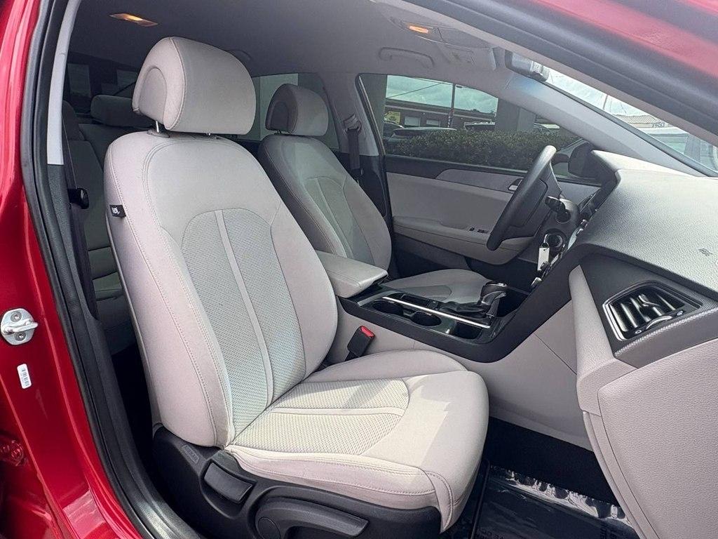 Hyundai Sonata 2.4L 2017