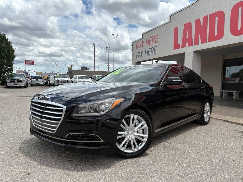 Hyundai Genesis 4dr Sdn V6 3.8L AWD 2015