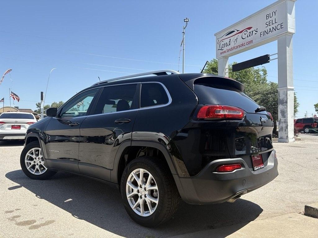 Jeep Cherokee Latitude FWD 2018