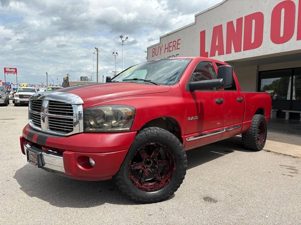 Dodge Ram 1500 2WD Quad Cab 140.5" Laramie 2008