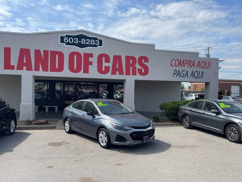 2019 Chevrolet Cruze 4dr Sdn LT