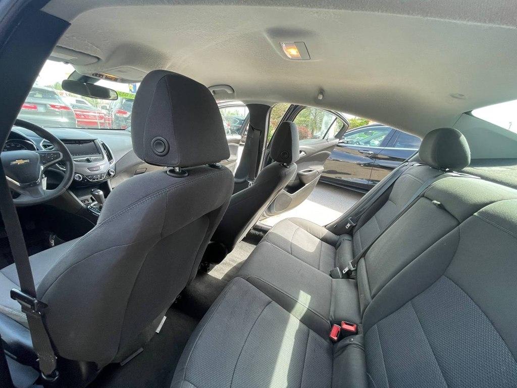 Chevrolet Cruze 4dr Sdn LT 2019