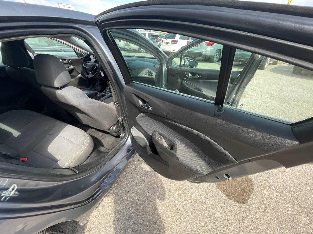 Chevrolet Cruze 4dr Sdn LT 2019