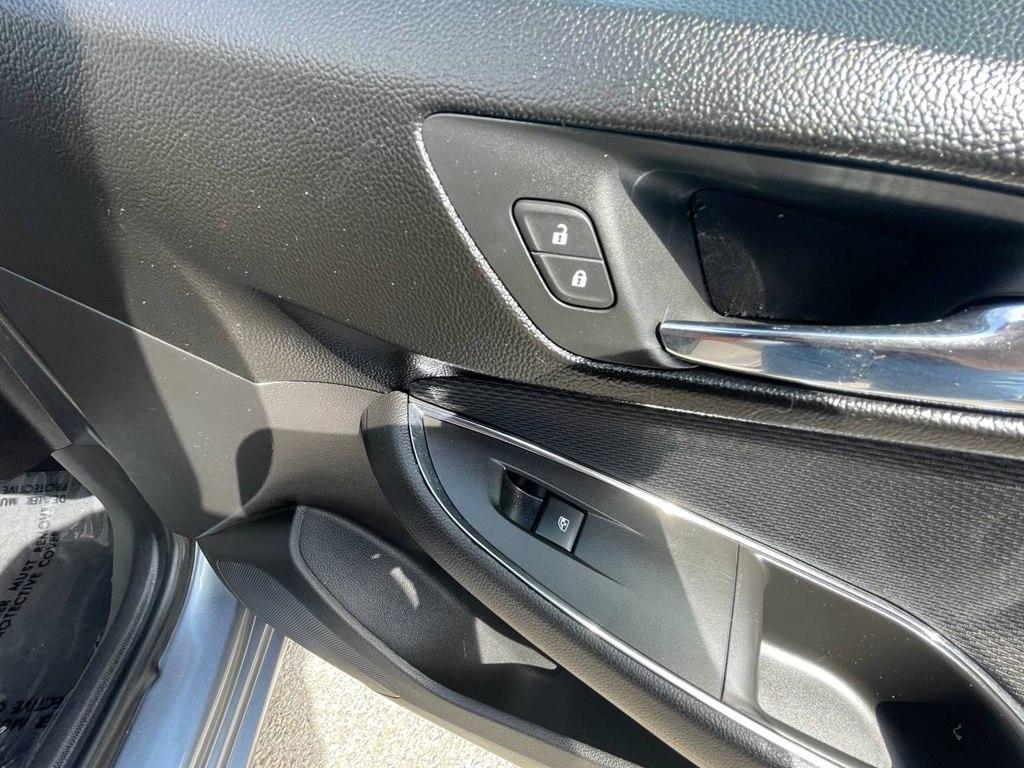 Chevrolet Cruze 4dr Sdn LT 2019