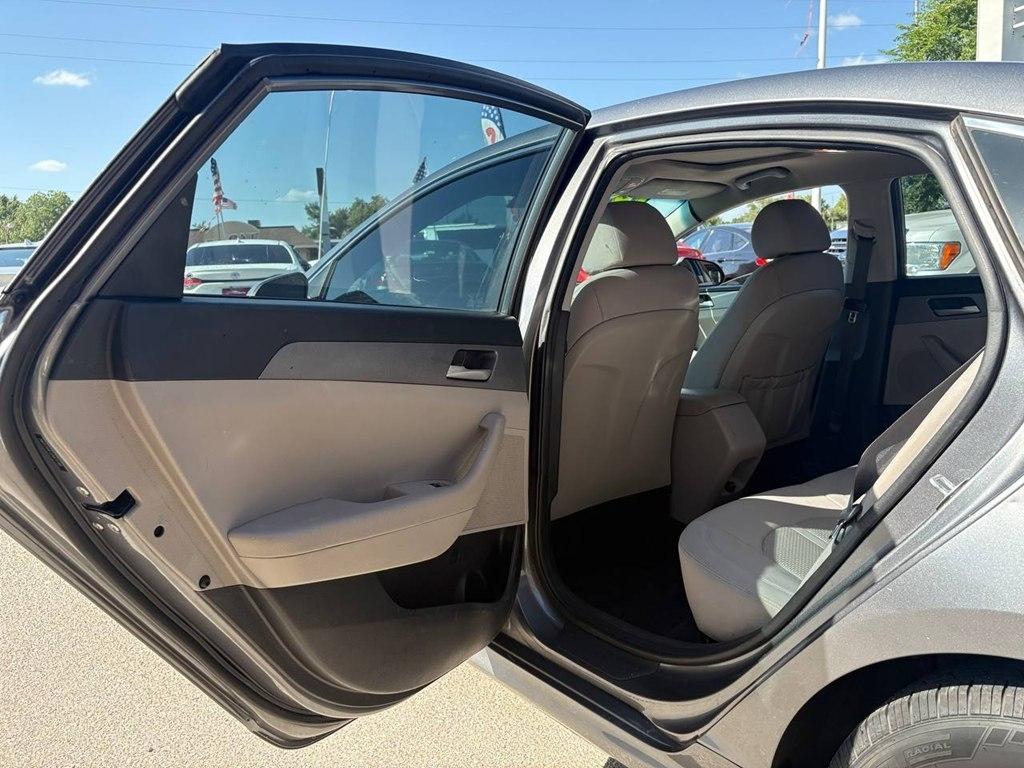 Hyundai Sonata SE 2.4L SULEV 2018