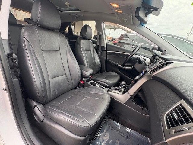 Hyundai Elantra GT 5dr HB Auto 2015