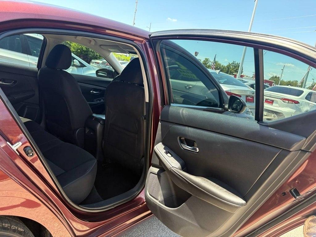 Nissan Sentra SV CVT 2022