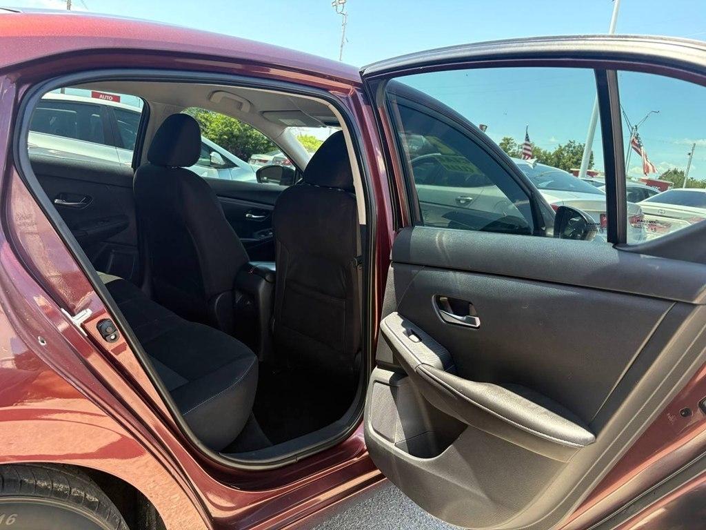 Nissan Sentra SV CVT 2022