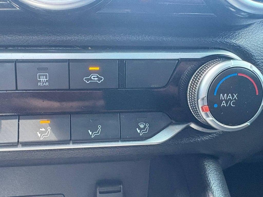 Nissan Sentra SV CVT 2022