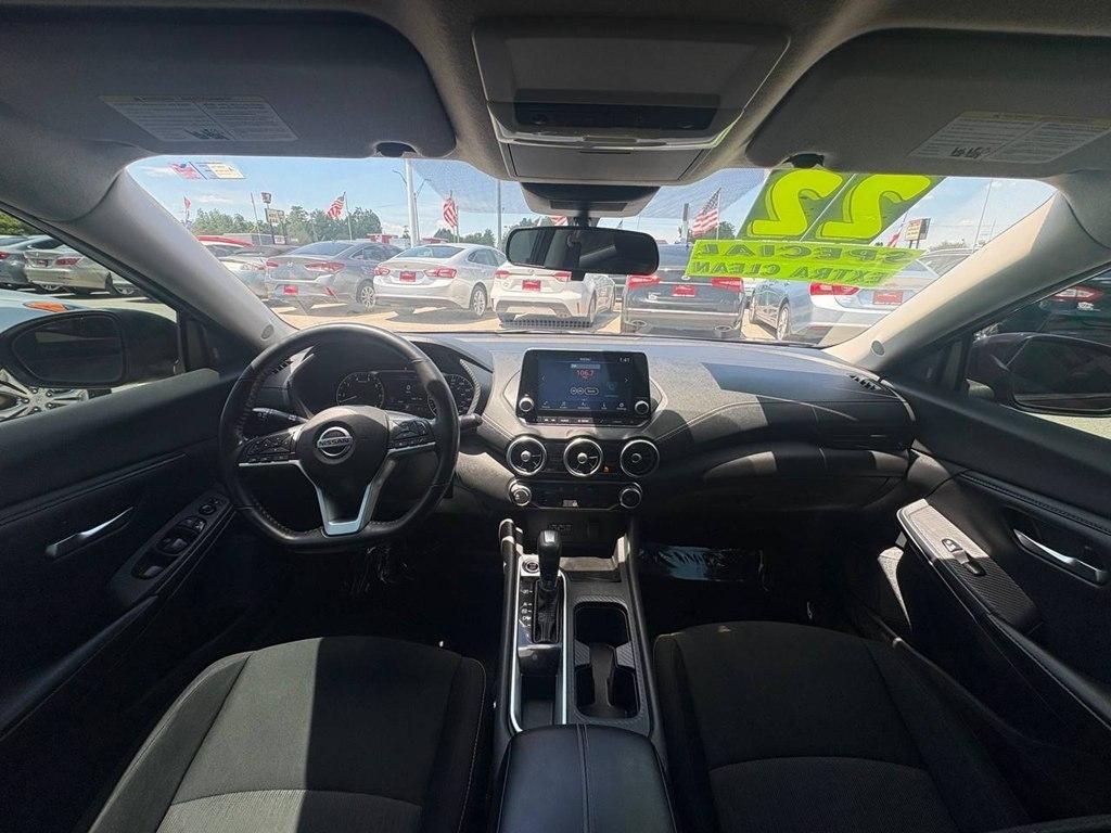 Nissan Sentra SV CVT 2022