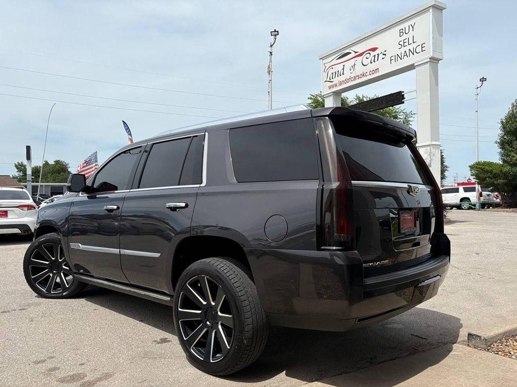 Cadillac Escalade 4WD 4dr Platinum 2018