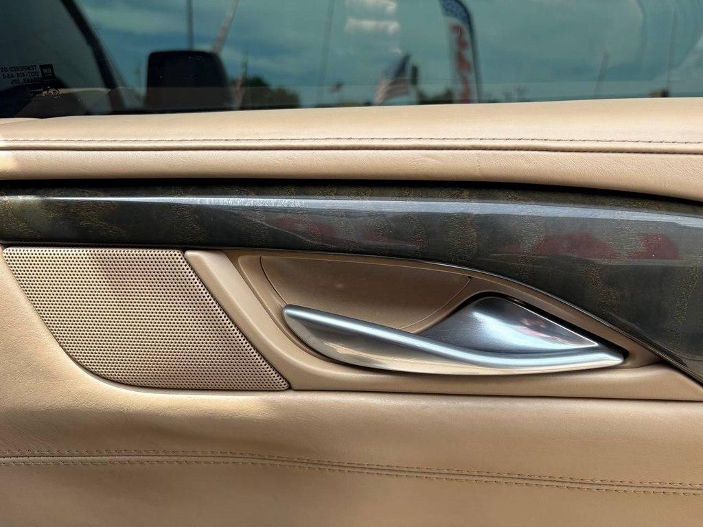 Cadillac Escalade 4WD 4dr Platinum 2018