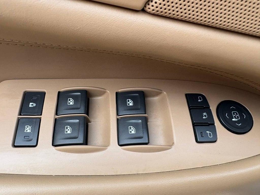 Cadillac Escalade 4WD 4dr Platinum 2018