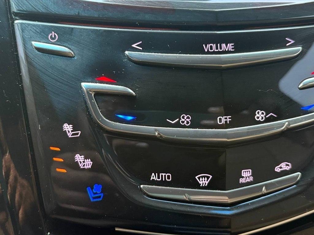Cadillac Escalade 4WD 4dr Platinum 2018