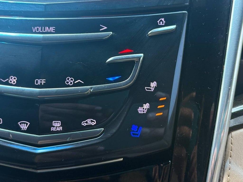 Cadillac Escalade 4WD 4dr Platinum 2018