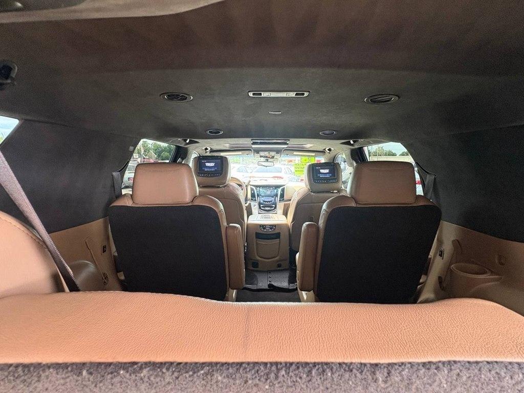 Cadillac Escalade 4WD 4dr Platinum 2018